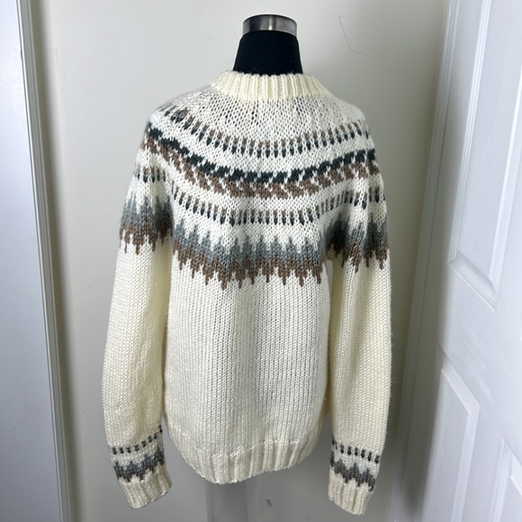 Vintage Korea Knit Fair Isle Nordic Sweater Size Medium - Picture 10 of 11